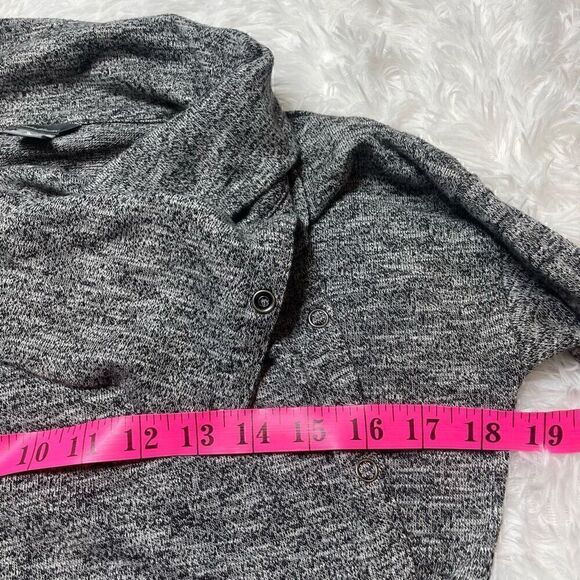 Eddie Bauer Sweater Womens Size XS Gray Wrap Shawl Snaps Long Sleeve - Picture 7 of 10